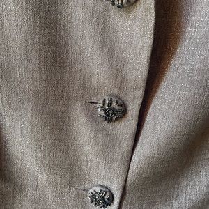 Women’s suit size 14w